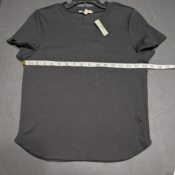 Madewell Black Regenerative Fitted Soft Cotton Short Sleeve Ribbed Crewneck Tee - Picture 6 of 9